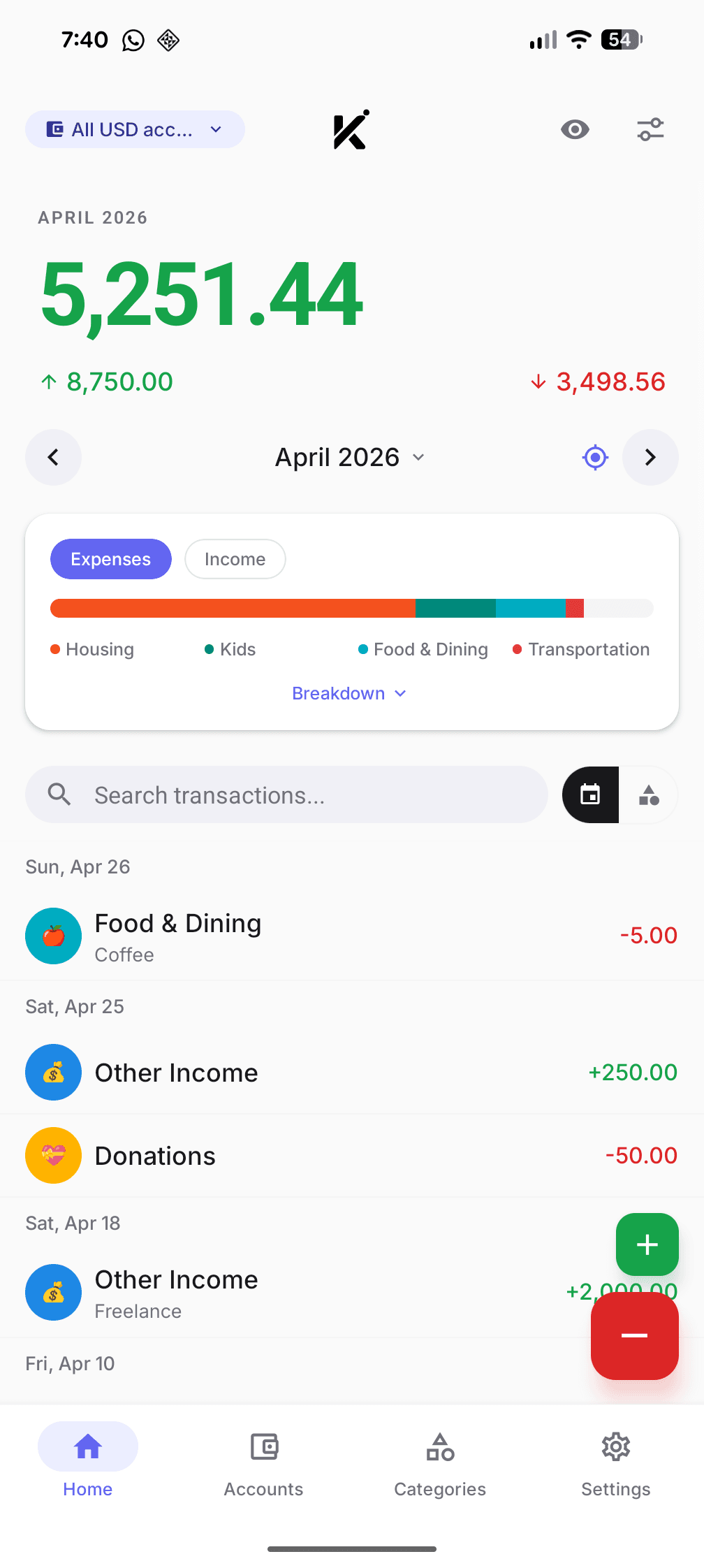The Konteo home screen showing an April balance, an income-versus-expense breakdown, and a list of recent transactions.